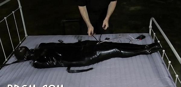 Forcing cutie to surrender